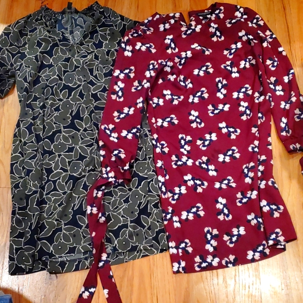 2 Banana Republic dresses